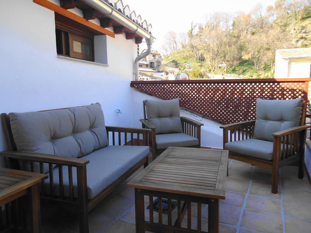 Apartamentos Turisticos Mauror Granada Szoba fotó